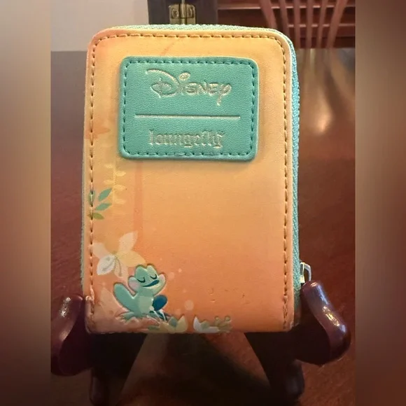 Loungefly Disney The Princess and The Frog Orange and Teal Accordian Wallet - Picture 1 of 5